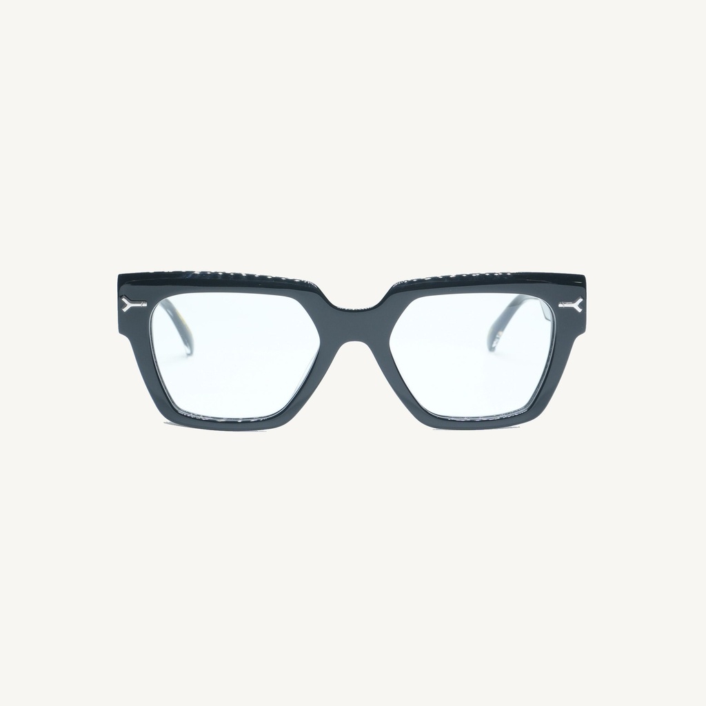 [MICHAELC01_BLACK_OPT] MICHAELC01_BLACK_OPT