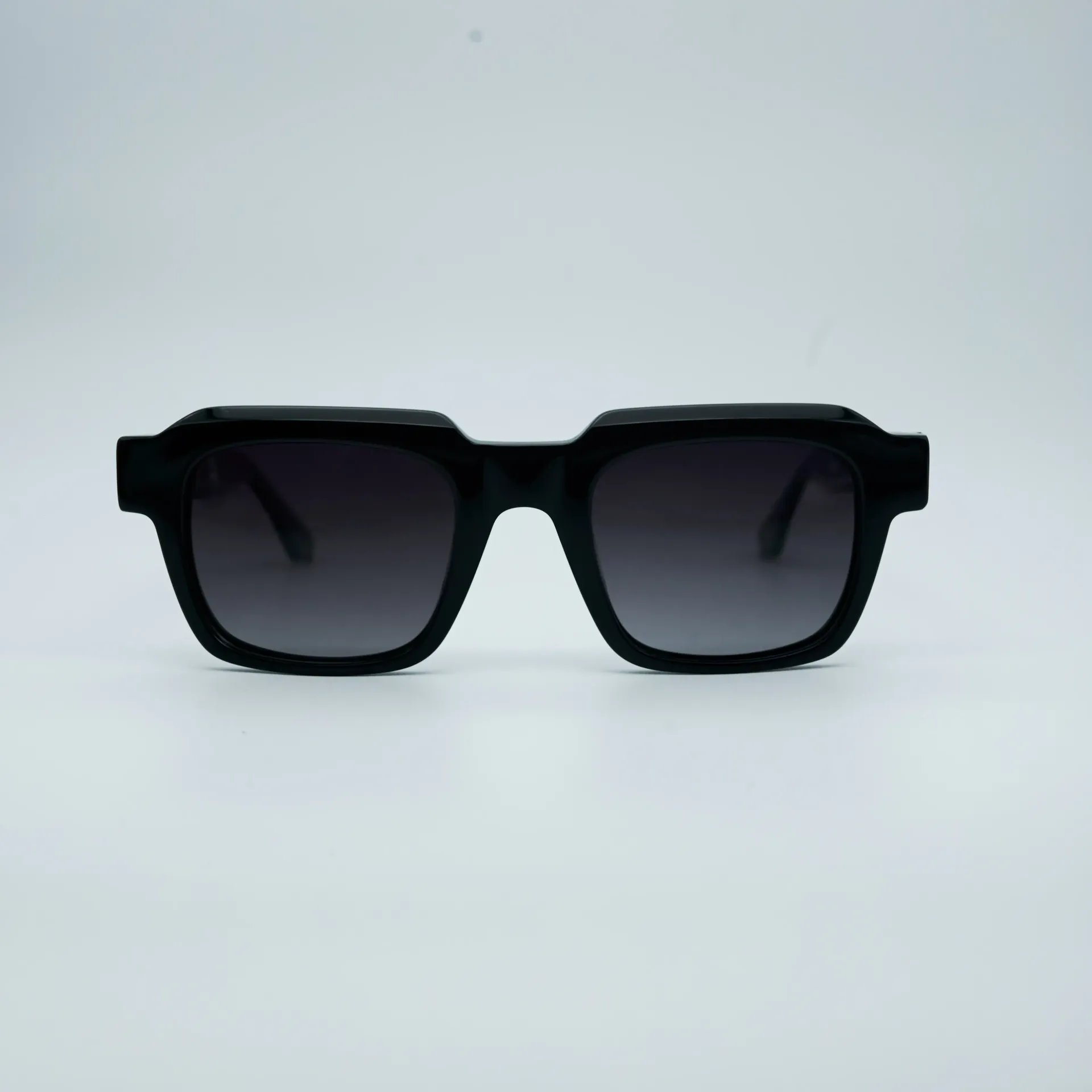 [882243SC01] 882243SC01_SUN 48 BLACK